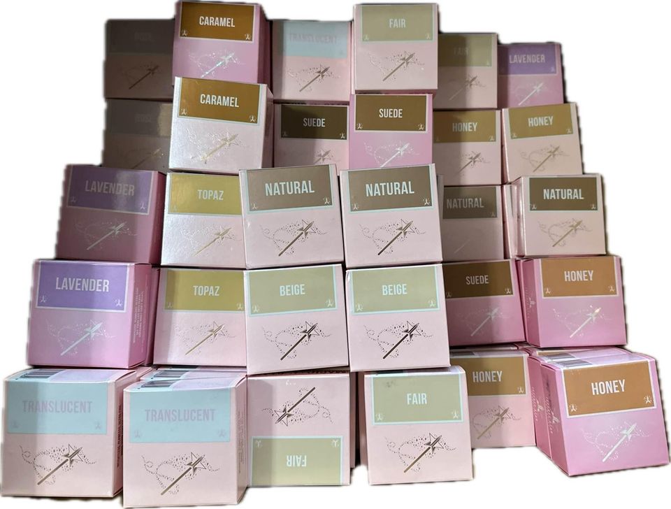 Buy Cosmetic Liquidation Pallets | 800 pieces at $1000 3 Buy Cosmetic Mixing Palette