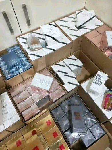 Assorted perfumes Pallets