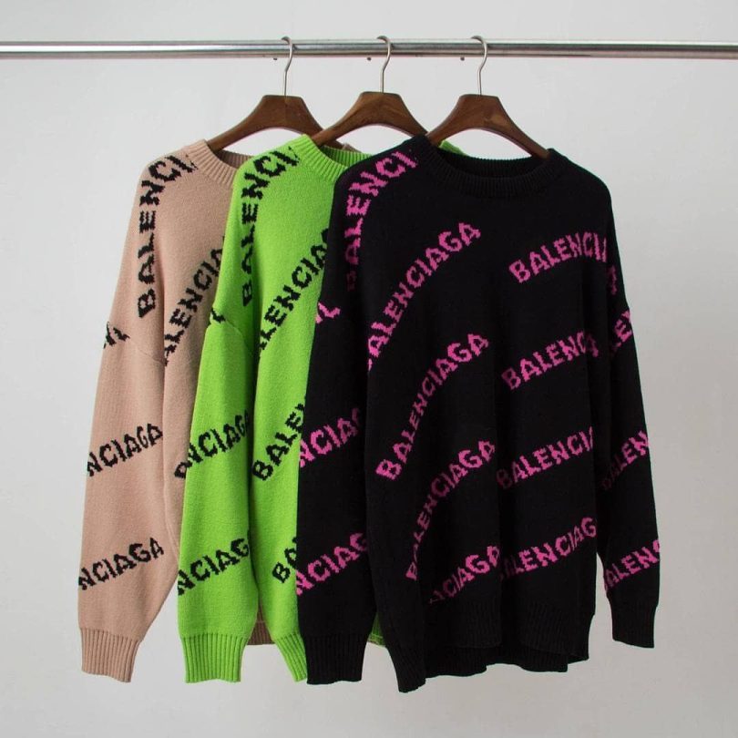 Buy Crewneck Sweatshirt Pallets | 300 pieces at $800 7 Buy Crewneck Sweatshirt Pallets