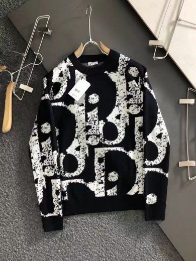 Buy Crewneck Sweatshirt Pallets