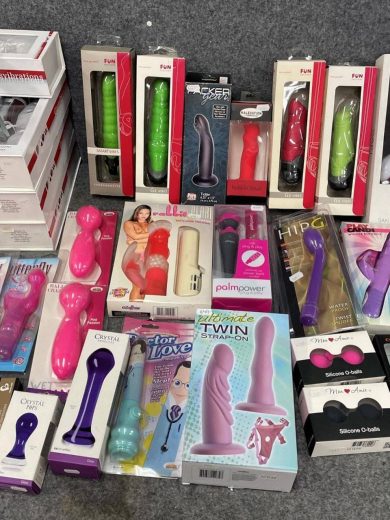 Female Sex Toys Pallets