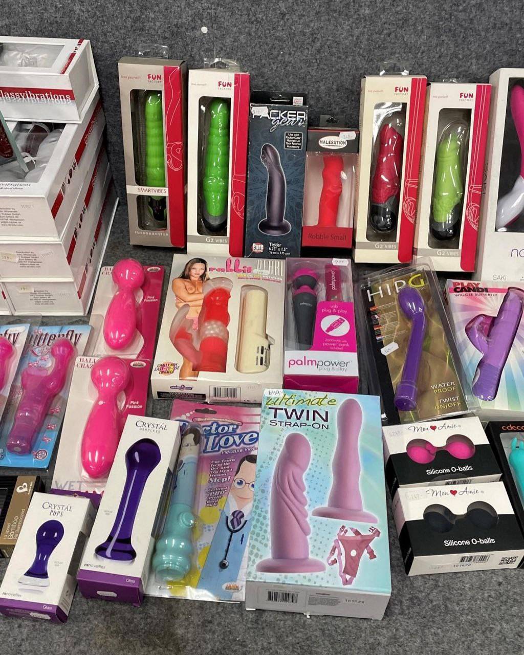Buy Female Sex Toys Pallets - $600, 100 Pieces 1 Female Sex Toys Pallets
