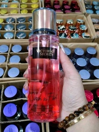 Perfume Liquidation Pallets
