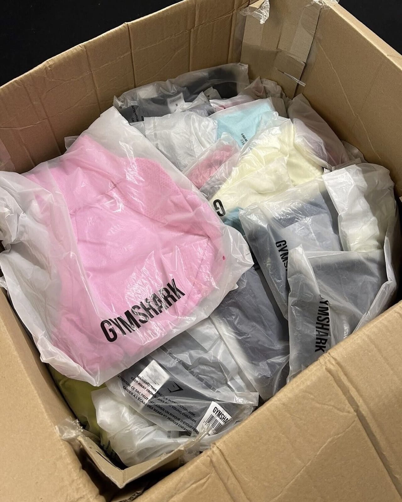 Buy Gymshark Wholesale Pallets (250?400+ Activewear & Gym Apparel From $450) 3 gymsahrk wholesale for sale