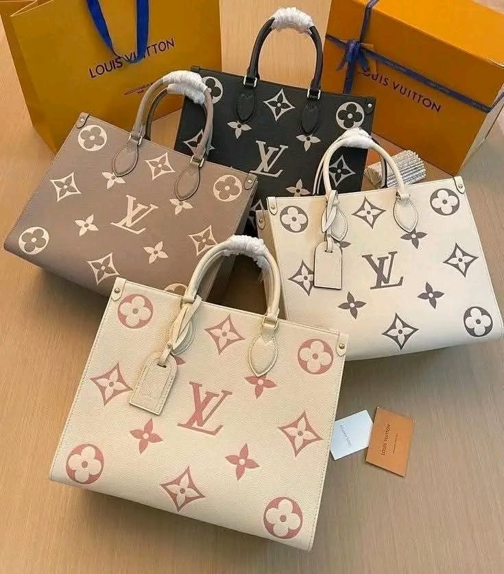 Buy Louis Vuitton Liquidation Pallets (30?120 pieces per pallet-$900) 1 Loius Vuitton liquidation pallets