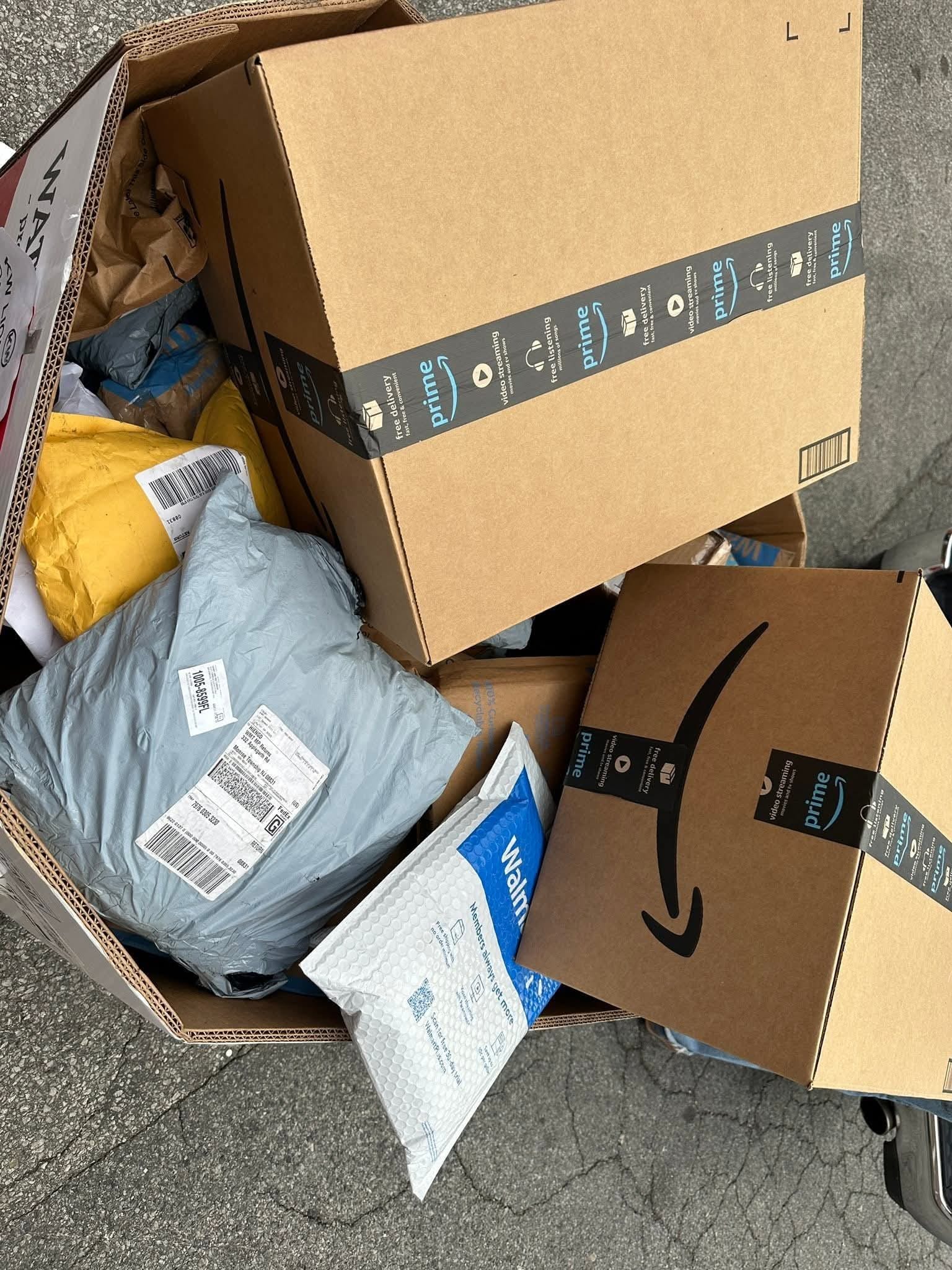 Buy Amazon Mystery Box Pallet (50+ Assorted Items From $595) 3 Amazon Liquidation Pallets