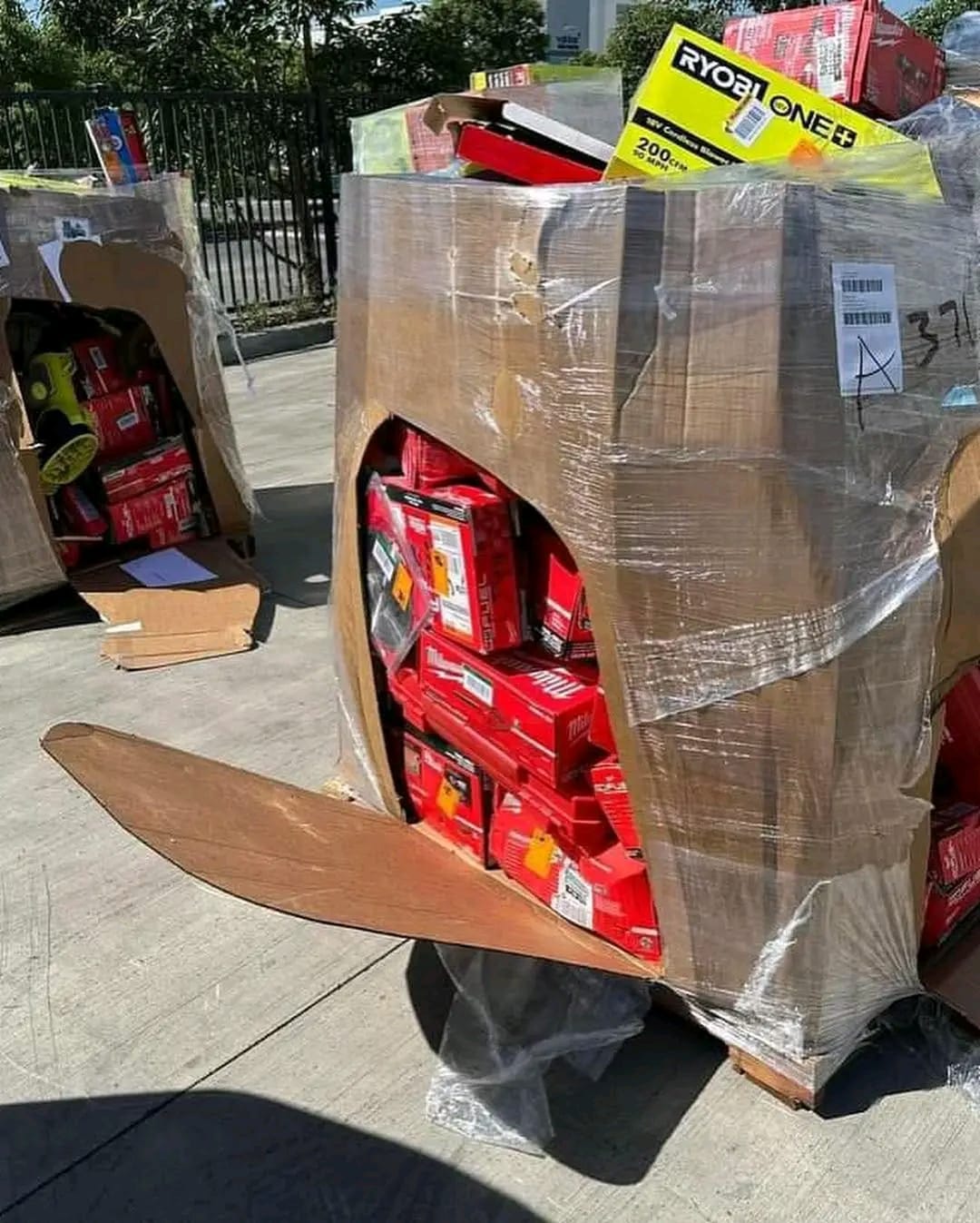 Buy Milwaukee Tool Pallets For Sale (80?150 Power Tools-$650) 2 Milwaukee Tool Pallets