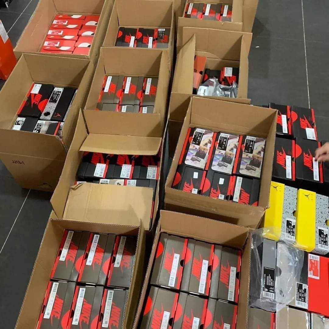 Buy Nike Liquidation Pallets (50?100+ Authentic Pairs from $600) 1 Nike Liquidation Pallets